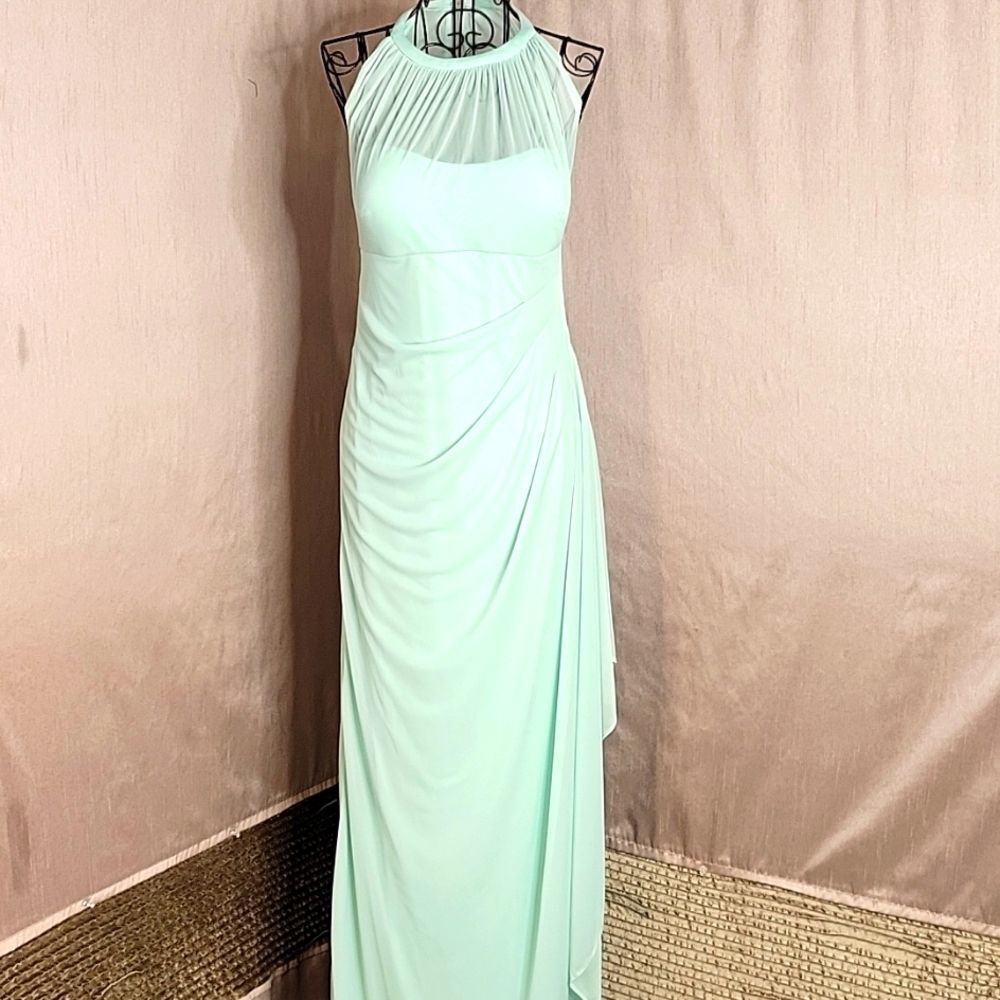 DAVID'S BRIDAL Soft Mint Green Long Dressy Evening/Prom Dress Size 4